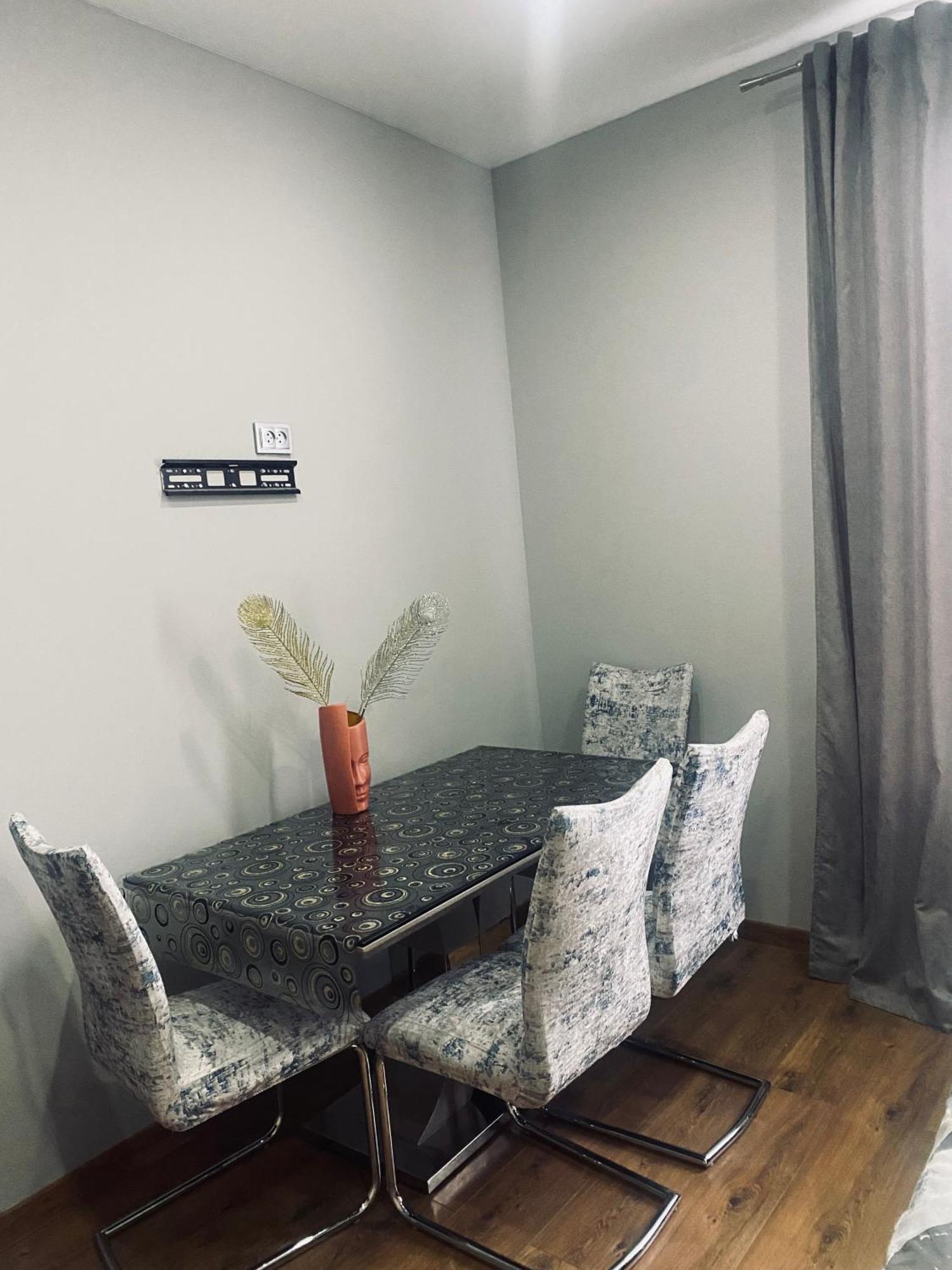 Loft Квартира В Центрі Львова Buitenkant foto